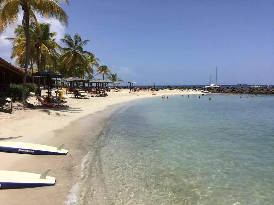 Studio Ideal Couple, A 200M De Tres Belles Plages Pointe Du Bout! Lazaret Exterior foto